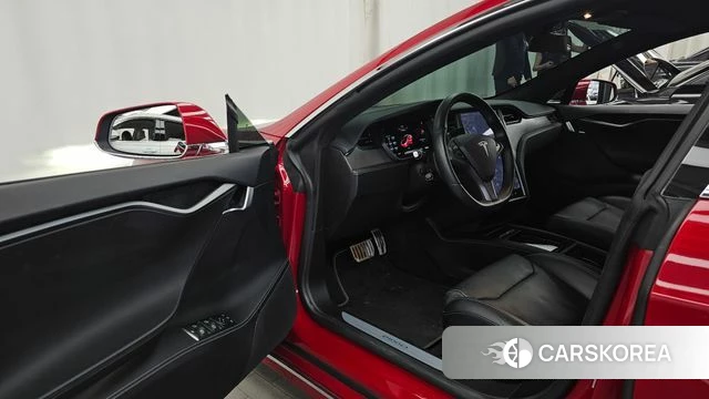 Tesla Model S id 4377734 из Кореи 32
