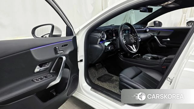 Mercedes-Benz A-Class W177 id 3897315 из Кореи 20
