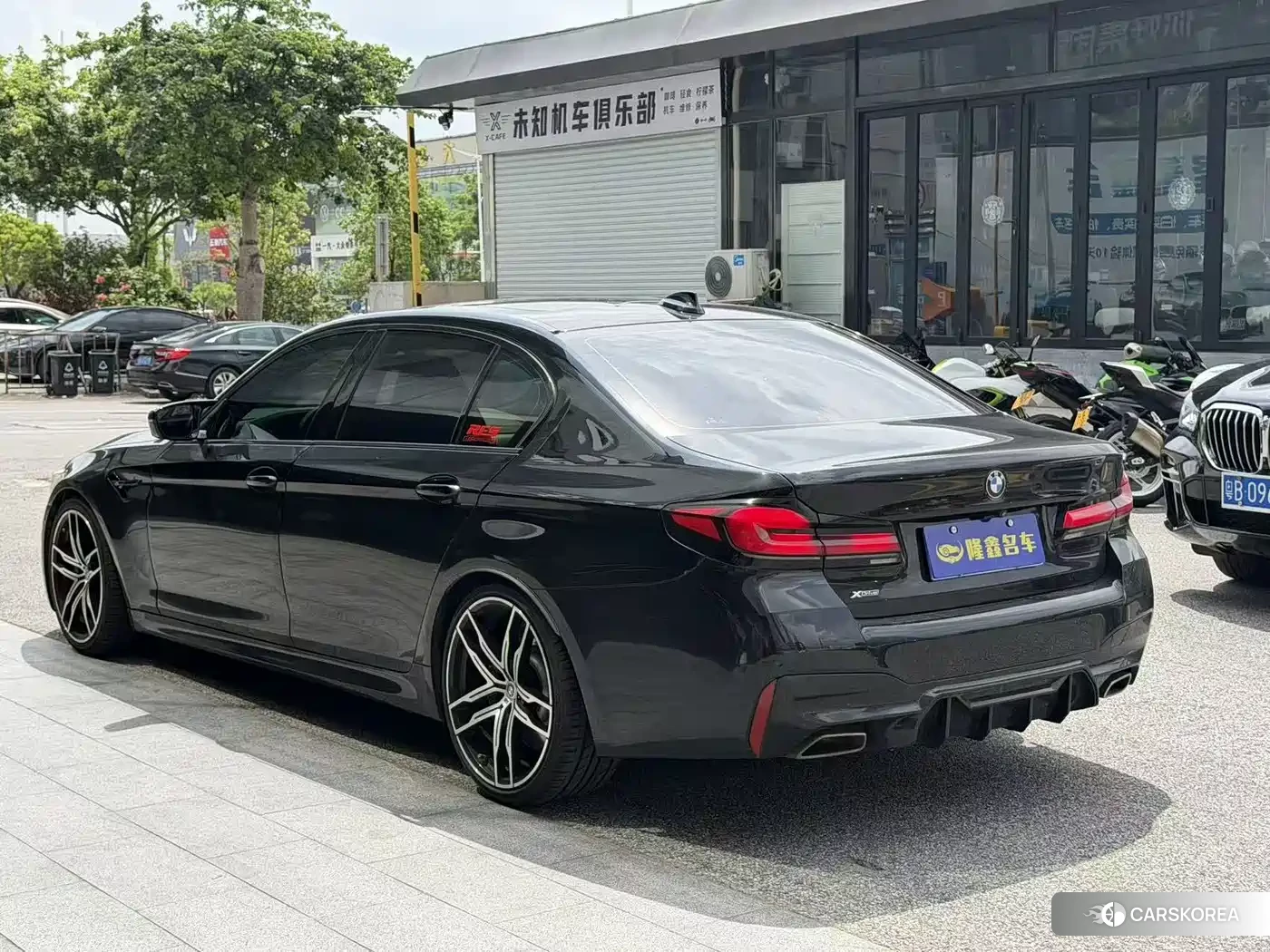 BMW 5 series id 4599664 из Китая 11