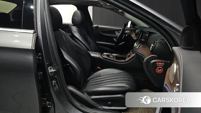 Mercedes-Benz E-Class W213 id 3656780 из Кореи 20