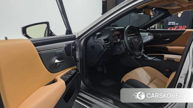 Lexus ES300h 7th generation id 4194156 из Кореи 35