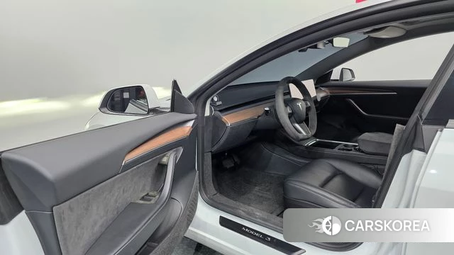 Tesla Model 3 id 4711580 из Кореи 31