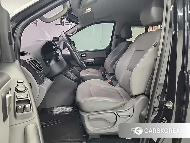 Hyundai The New Grand Starex id 3470051 из Кореи 18