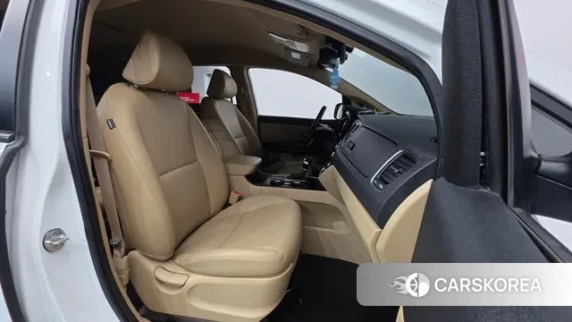 Kia The New Carnival id 3601988 из Кореи 20