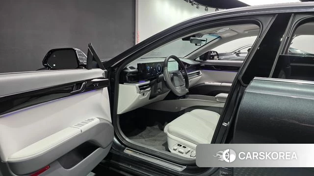 Hyundai Grandeur (GN7) id 4548541 из Кореи 31