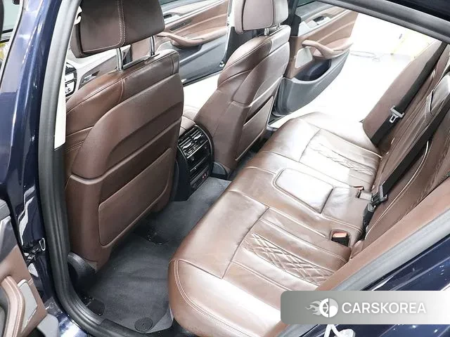 BMW 5 Series (G30) id 3296730 из Кореи 20