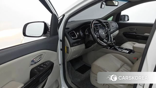 Kia The New Carnival id 4633261 из Кореи 20