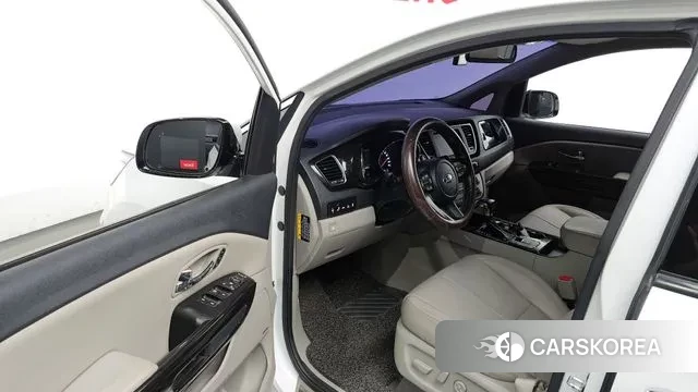 Kia The New Carnival id 3055545 из Кореи 20