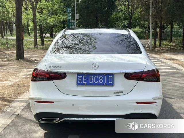Mercedes-Benz E-class id 4256772 из Китая 12