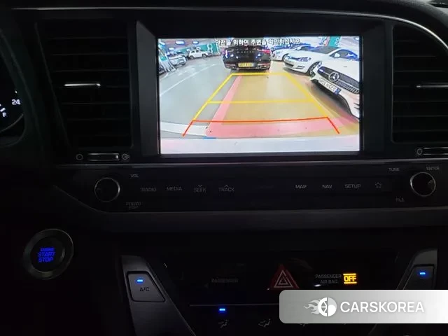 Hyundai Avante AD id 3363081 из Кореи 17