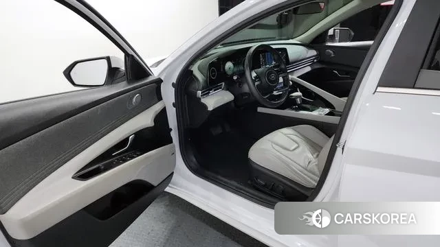 Hyundai Avante (CN7) id 3084984 из Кореи 20