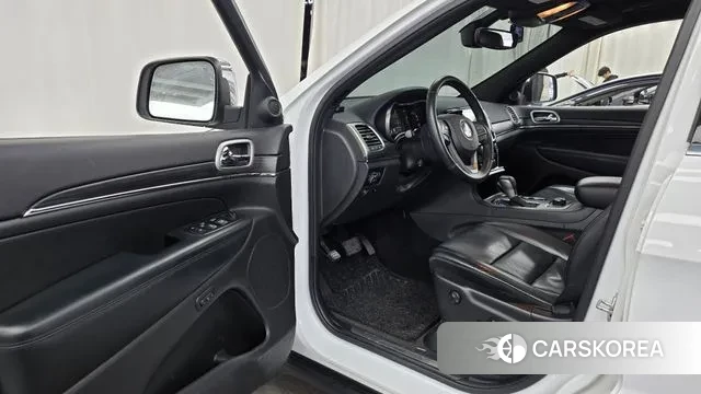 Jeep Grand Cherokee id 3588368 из Кореи 20