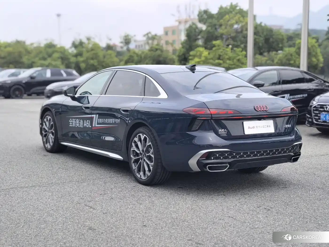 Audi A6L id 4649341 из Китая 18