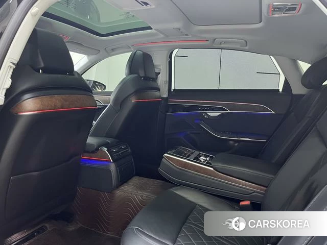 Audi A8 id 4261587 из Китая 19