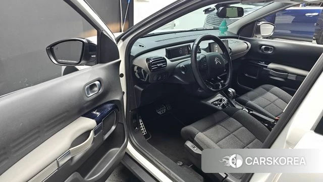 Citroen / DS C4 Cactus id 4507736 из Кореи 33