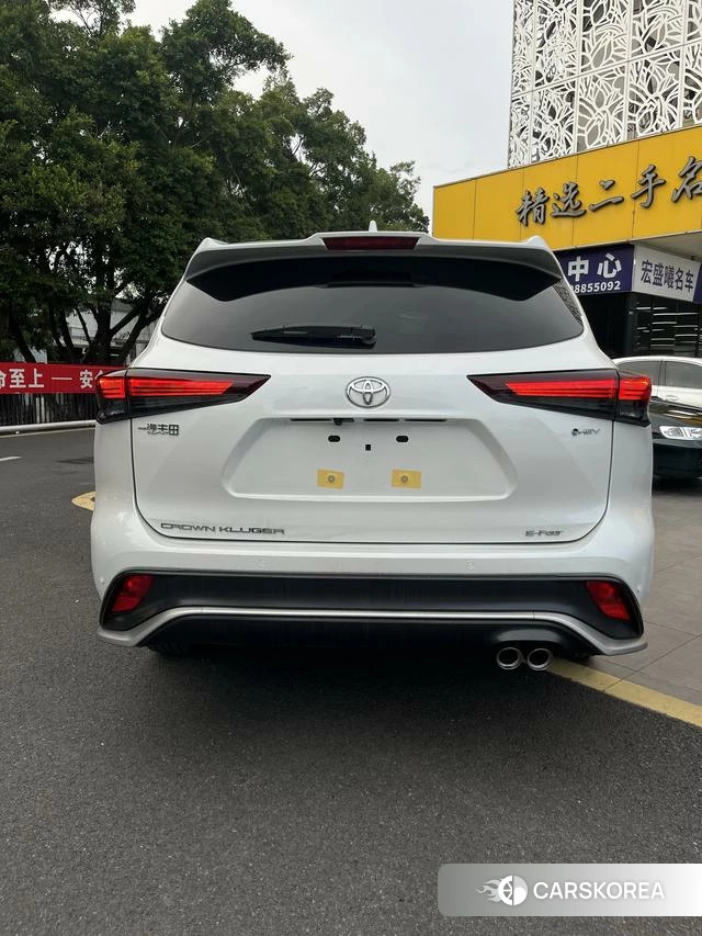 Toyota Crown Lufang id 4366028 из Китая 10