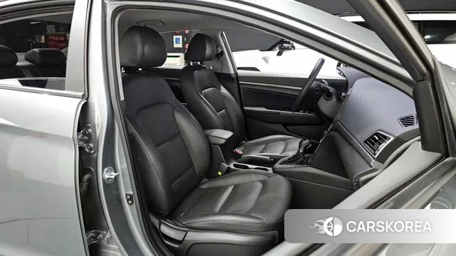 Hyundai Avante AD id 3234026 из Кореи 20