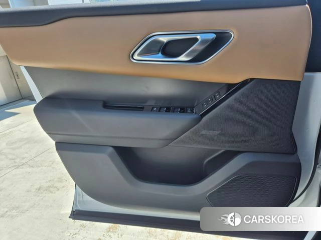 Land Rover Range Rover Velar id 3902456 из Кореи 20