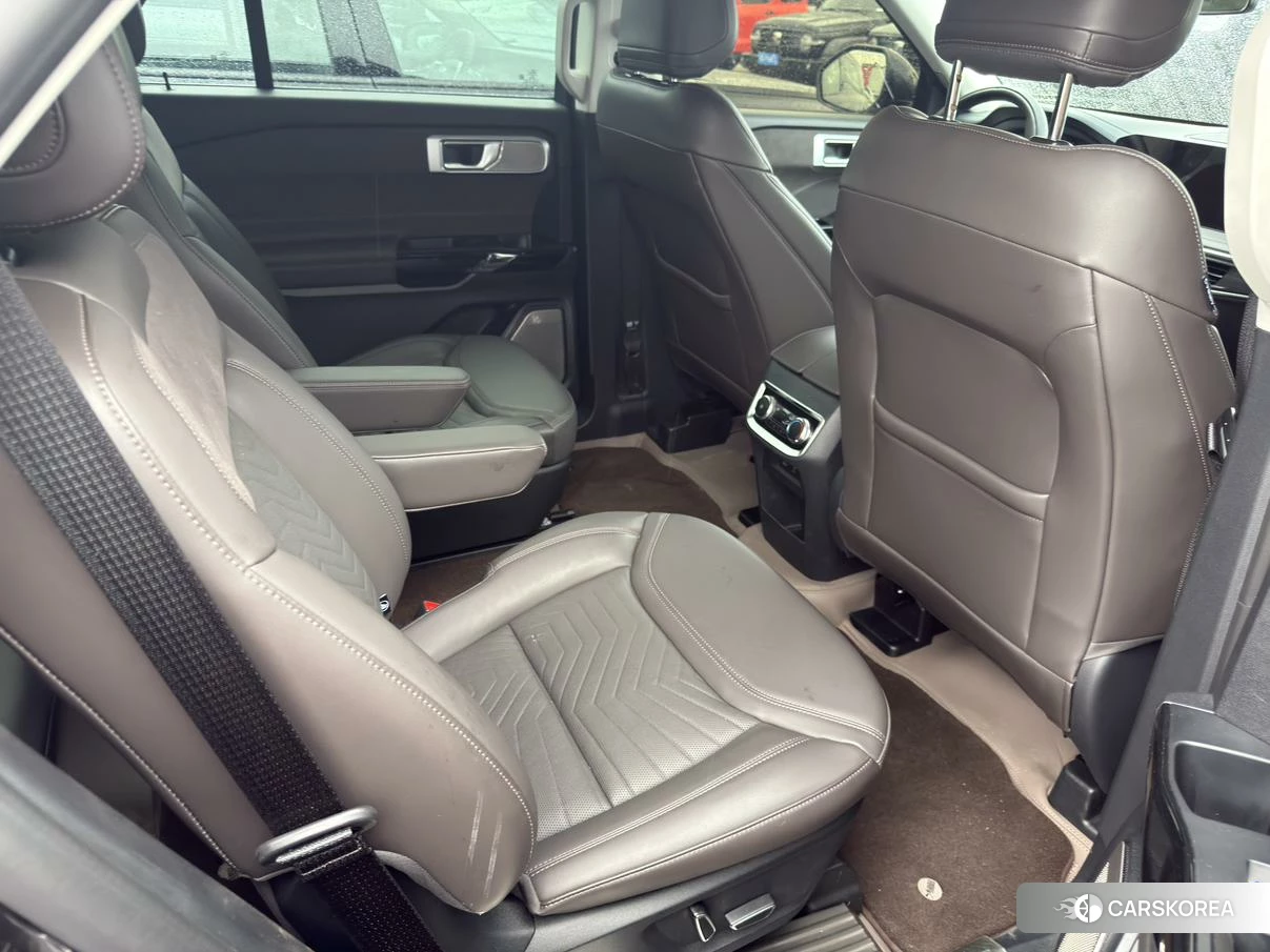 Ford Explorer id 4510754 из Китая 18
