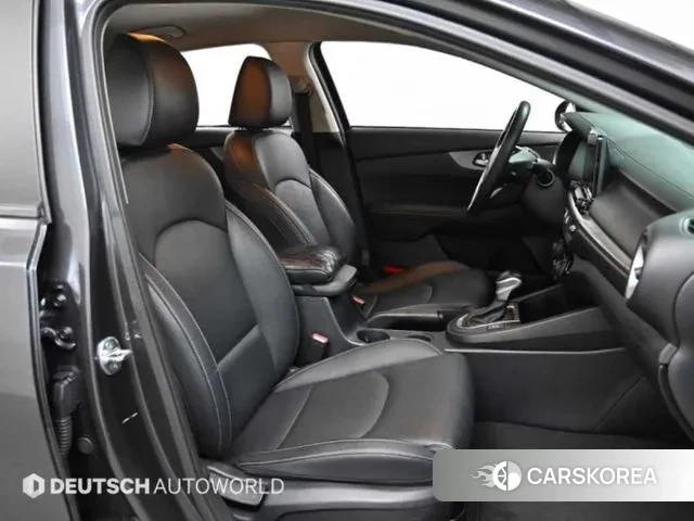 Kia Come New K3 id 3493927 из Кореи 20