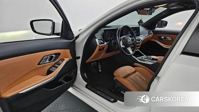 BMW 3 Series (G20) id 4186169 из Кореи 37