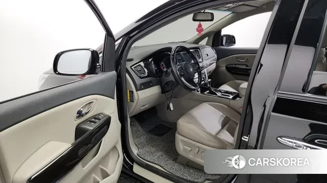 Kia The New Carnival id 3599031 из Кореи 20