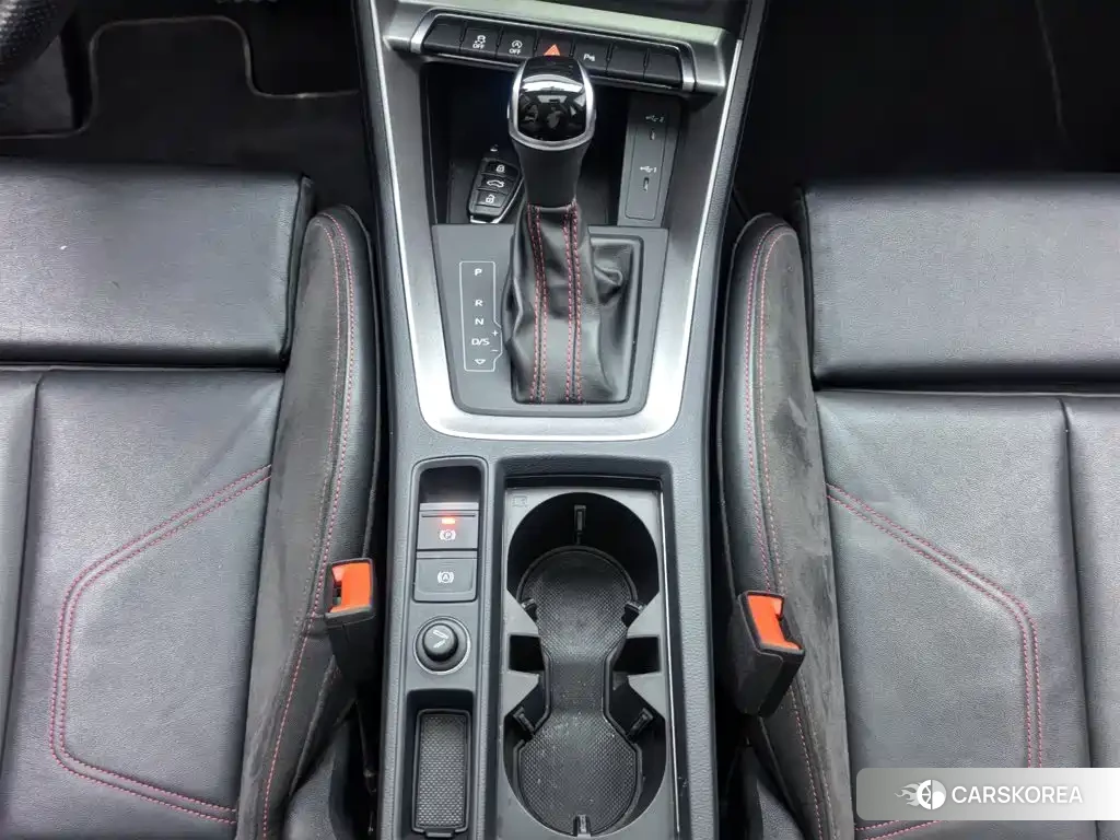 Audi Q3 Sportback id 4601754 из Китая 28