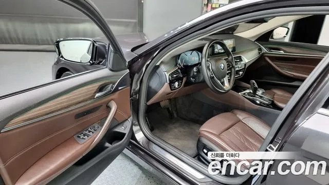 BMW 5 Series (G30) id 2876628 из Кореи 20