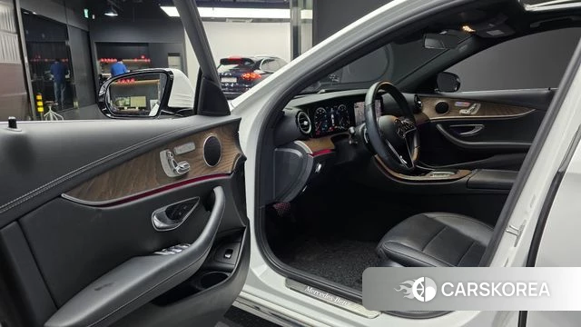 Mercedes-Benz E-Class W213 id 3819016 из Кореи 20