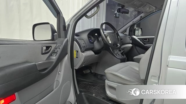 Hyundai The New Grand Starex id 3942952 из Кореи 20