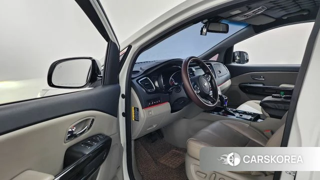 Kia The New Carnival id 3853666 из Кореи 20