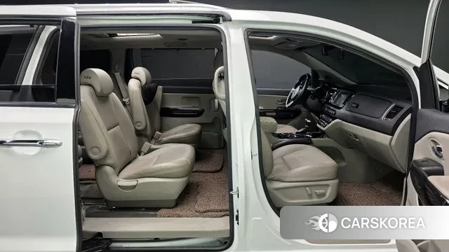 Kia The New Carnival id 3708894 из Кореи 20