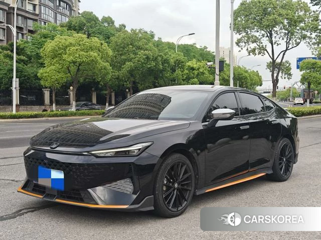 Chang'an UNI-V id 4380379 из Китая 13