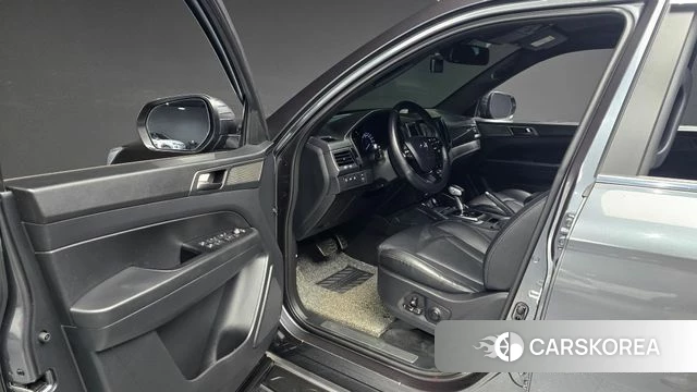 Ssangyong The New Rexton Sports Cannes id 4309820 из Кореи 32