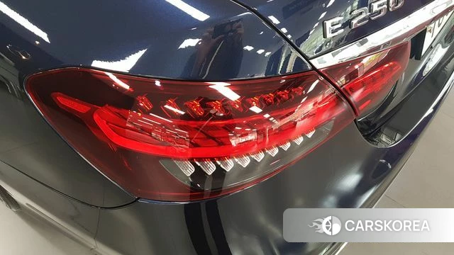 Mercedes-Benz E-Class W213 id 4230732 из Кореи 20