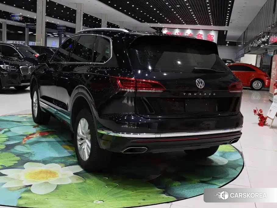 Volkswagen Touareg id 4607151 из Китая 24
