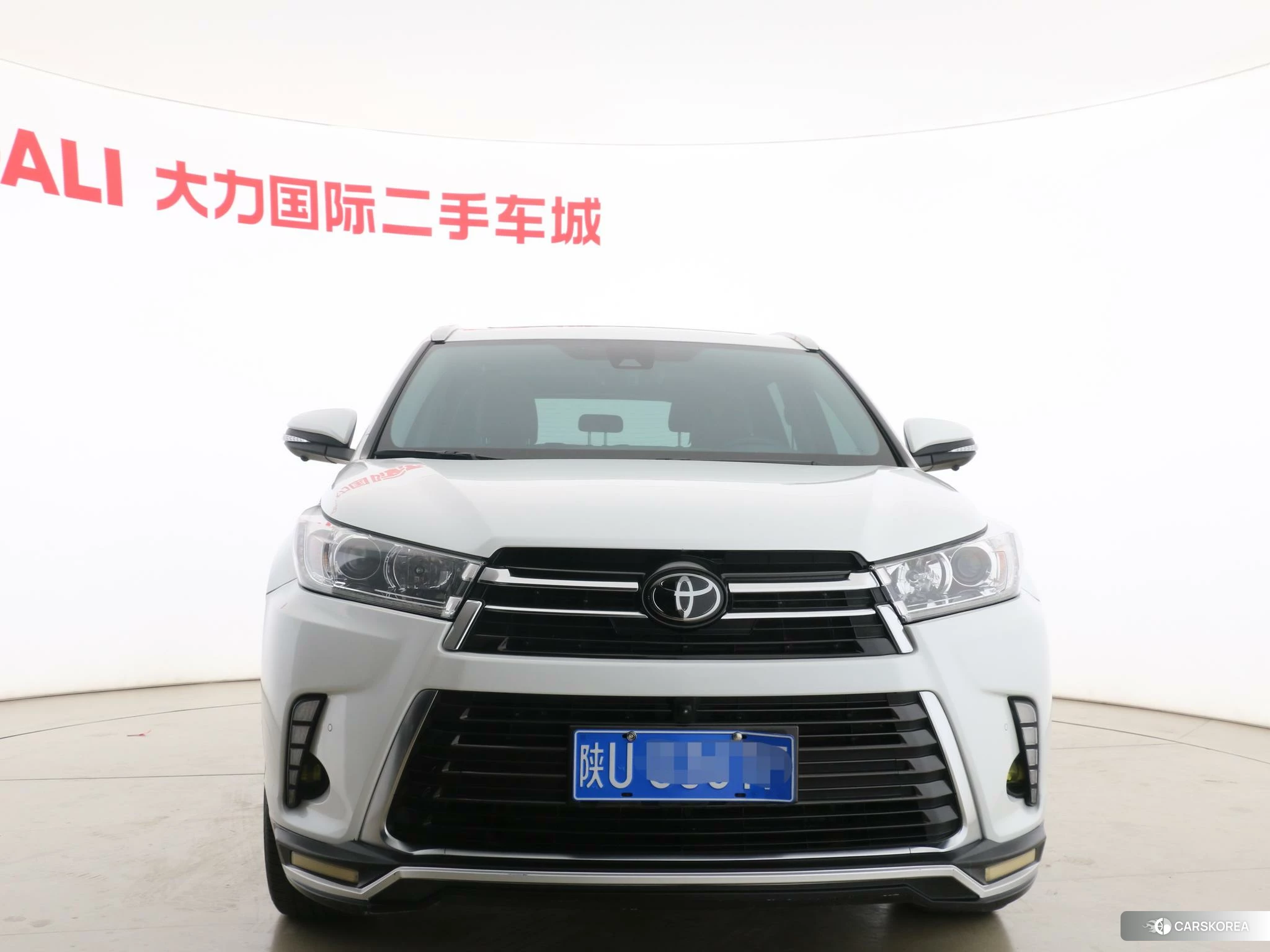 Toyota Highlander id 4473470 из Китая 16
