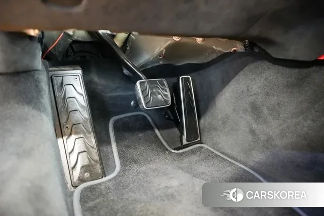 Aston Martin Vantage 2nd Generation id 3562928 из Кореи 20