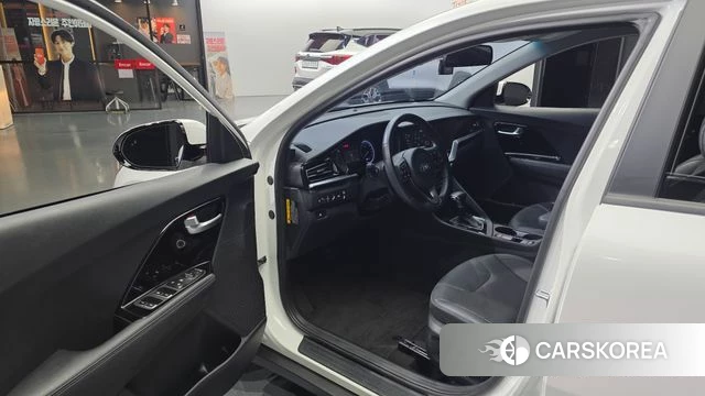 Kia The New Niro id 4383698 из Кореи 32