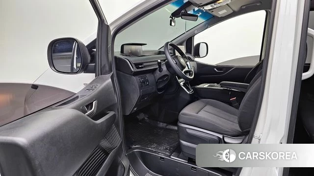 Hyundai Staria id 4243086 из Кореи 30