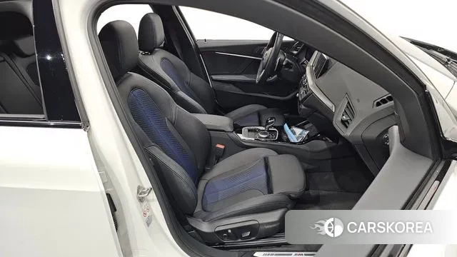 BMW 1 Series (F40) id 3399884 из Кореи 20