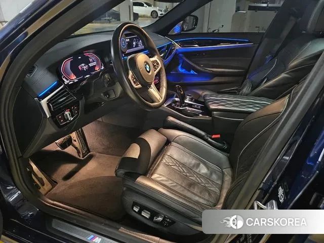 BMW 5 Series (G30) id 2973961 из Кореи 16