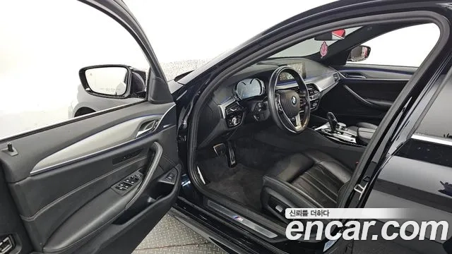 BMW 5 Series (G30) id 2937438 из Кореи 20