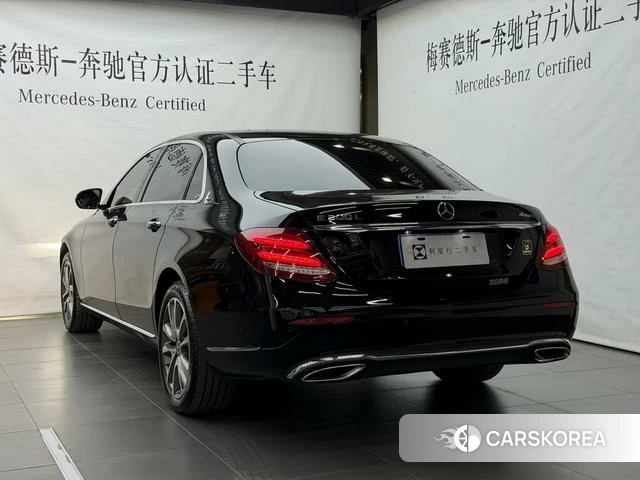 Mercedes-Benz E-class id 4210349 из Китая 15
