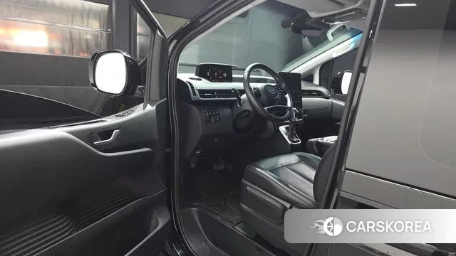 Hyundai Staria id 3685427 из Кореи 20