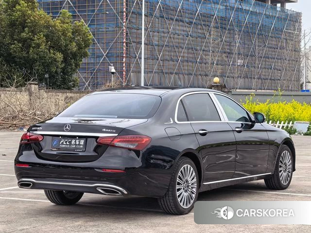 Mercedes-Benz E-class id 4220030 из Китая 18