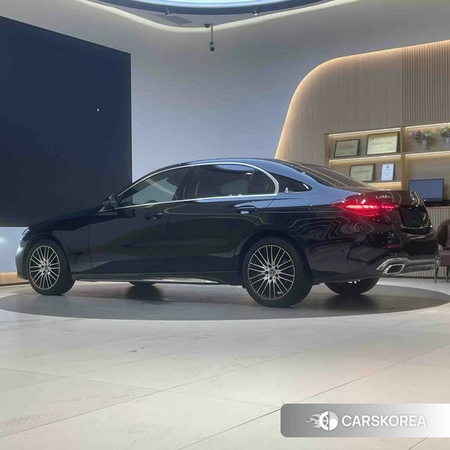 Mercedes-Benz Class C id 3939245 из Китая 32