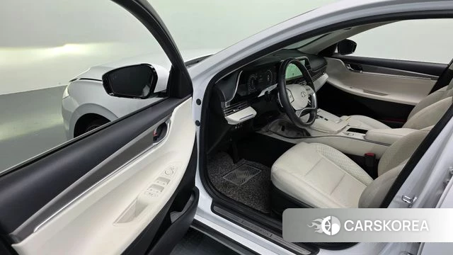 Hyundai The New Grandeur IG Hybrid id 4434122 из Кореи 34