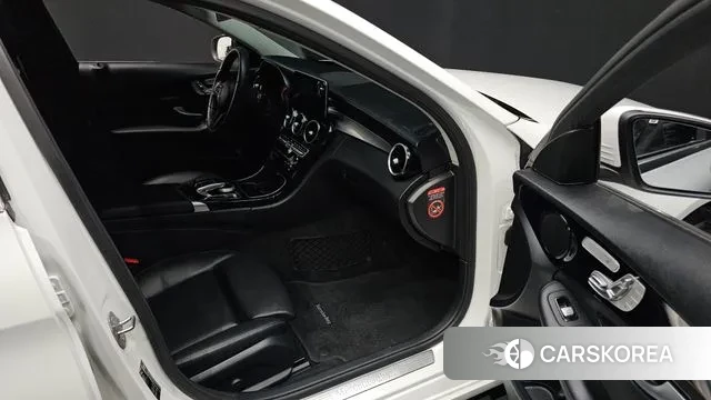 Mercedes-Benz C-Class W205 id 3379915 из Кореи 20