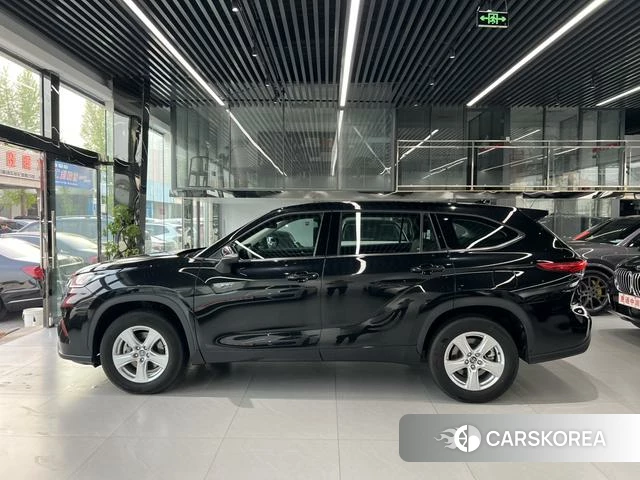 Toyota Highlander id 3945097 из Китая 17